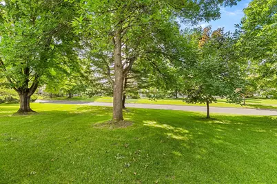 5661 Donegal Court, Shoreview, MN 55126 - Photo 28