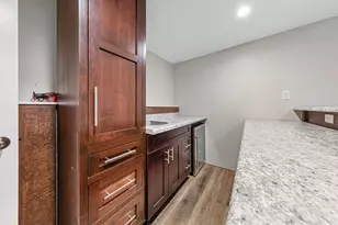 2518 14th St NE, Faribault, MN 55021 - Photo 46