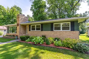 524 Guttenberg Heights, Fergus Falls, MN 56537 - Photo 2