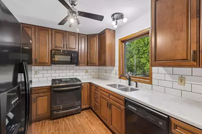 818 Pine Tree Trail, Stillwater, MN 55082 - Photo 6