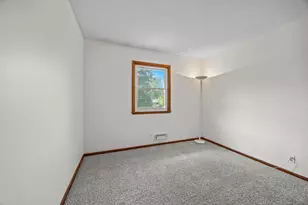 168 Linden Cir, Apple Valley, MN 55124 - Photo 12