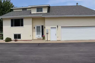 1304 McNally Drive #A, Winona, MN 55987 - Photo 2