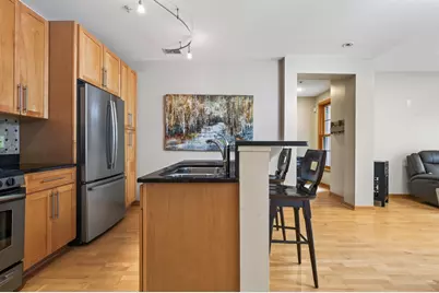 530 Grant Street E, Minneapolis, MN 55404 - Photo 4
