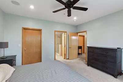 530 Grant Street E, Minneapolis, MN 55404 - Photo 20
