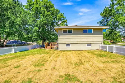8200 Goodrich Road, Bloomington, MN 55437 - Photo 40