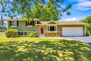 8200 Goodrich Rd, Bloomington, MN 55437 - Photo 2