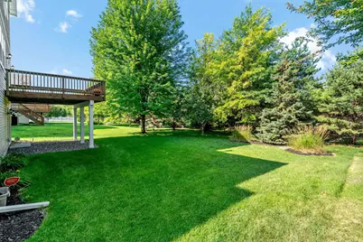 11624 Ivywood Circle, Woodbury, MN 55129 - Photo 8