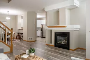 3001 Juniper Ln, Woodbury, MN 55125 - Photo 6
