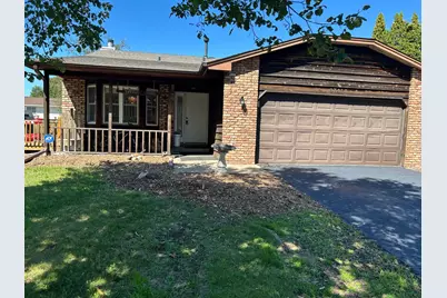 9741 Thomas Avenue N, Brooklyn Park, MN 55444 - Photo 1