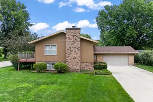 816 1st Ave NW, Byron, MN 55920 - Photo 1