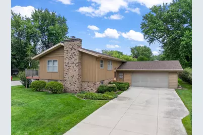 816 1st Avenue NW, Byron, MN 55920 - Photo 2