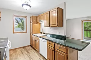 3275 80th St E, Inver Grove Heights, MN 55076 - Photo 4