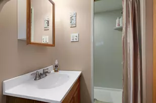 5840 Tennison Dr NE, Fridley, MN 55432 - Photo 44