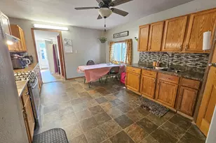 407 S 2nd St, Marshall, MN 56258 - Photo 8