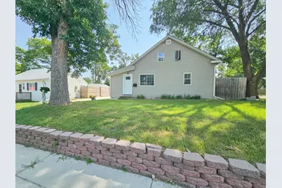 407 S 2nd Street, Marshall, MN 56258 - Photo 1