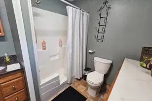 407 S 2nd St, Marshall, MN 56258 - Photo 12