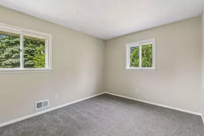 7004 74 1/2 Avenue N, Brooklyn Park, MN 55428 - Photo 12