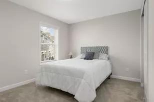 8077 Cottonwood Ln N, Maple Grove, MN 55369 - Photo 22