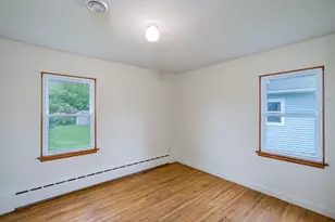 128 N Park Ln, Le Sueur, MN 56058 - Photo 22