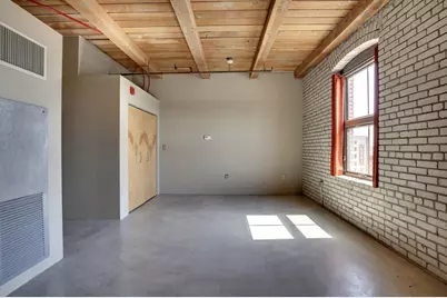 127 5th Street NE #306, Minneapolis, MN 55413 - Photo 10