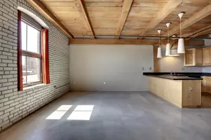 127 5th St NE, Minneapolis, MN 55413 - Photo 8