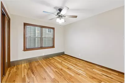 401 Ridgewood Avenue #104, Minneapolis, MN 55403 - Photo 8