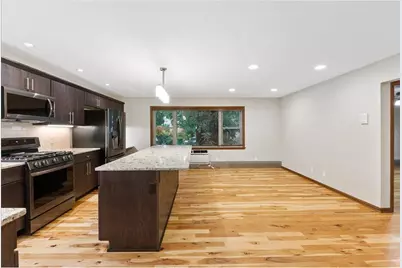 401 Ridgewood Avenue #104, Minneapolis, MN 55403 - Photo 2