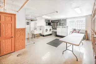 401 Ridgewood Ave, Minneapolis, MN 55403 - Photo 12