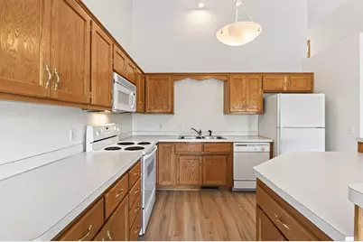 12218 Buchanan Court NE, Blaine, MN 55434 - Photo 10