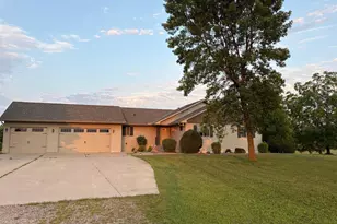 17135 705th Ave, Dassel, MN 55325 - Photo 2
