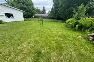 1303 11th Ave, International Falls, MN 56649 - Photo 8