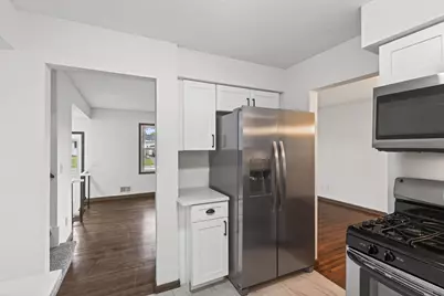 9225 Northwood Parkway, New Hope, MN 55427 - Photo 10