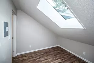 2737 Hampshire Ave S, Saint Louis Park, MN 55426 - Photo 18