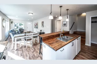 2737 Hampshire Avenue S, Saint Louis Park, MN 55426 - Photo 6