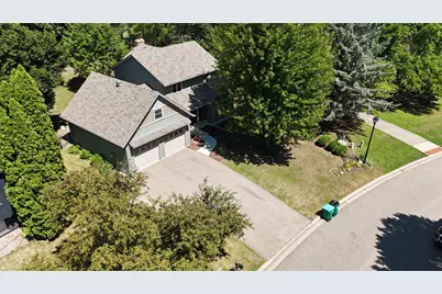 824 Springhill Drive, Burnsville, MN 55306 - Photo 2