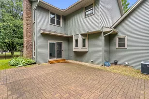 824 Springhill Dr, Burnsville, MN 55306 - Photo 58