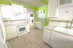 1105 10th St N, Fargo, ND 58102 - Photo 10