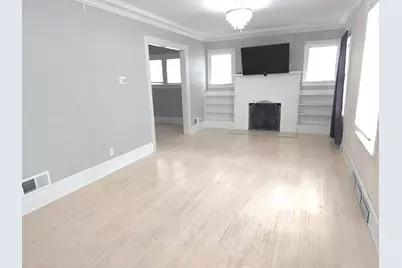 1105 10th Street N, Fargo, ND 58102 - Photo 2