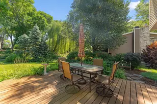 9903 Balmoral Ln, Eden Prairie, MN 55347 - Photo 36
