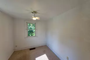 1108 11th St NW, Austin, MN 55912 - Photo 8