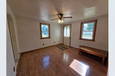 1108 11th Street NW, Austin, MN 55912 - Photo 4