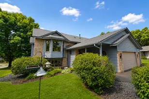 940 Douglas Ct, Anoka, MN 55303 - Photo 2