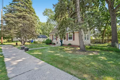 1840 Taylor Avenue, Saint Paul, MN 55104 - Photo 1