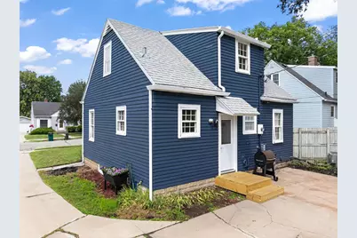 1202 12th Avenue NE, Rochester, MN 55906 - Photo 2