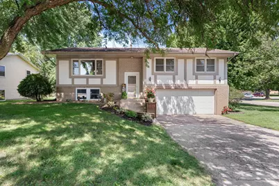50 18th Place NE, Owatonna, MN 55060 - Photo 1