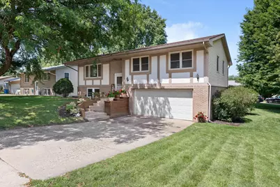 50 18th Place NE, Owatonna, MN 55060 - Photo 2
