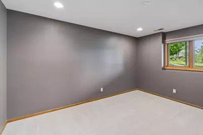 10631 Niblick Lane, Eden Prairie, MN 55347 - Photo 38