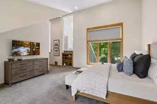 10631 Niblick Ln, Eden Prairie, MN 55347 - Photo 30