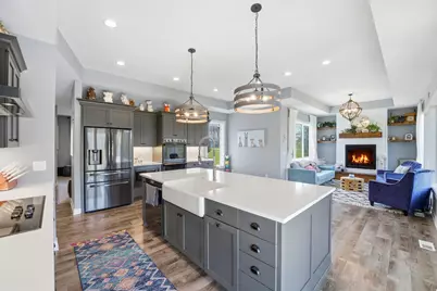 5737 Raven Point Road, Prior Lake, MN 55372 - Photo 2