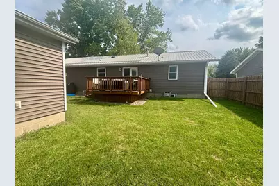 305 E 12th Street, Redwood Falls, MN 56283 - Photo 6